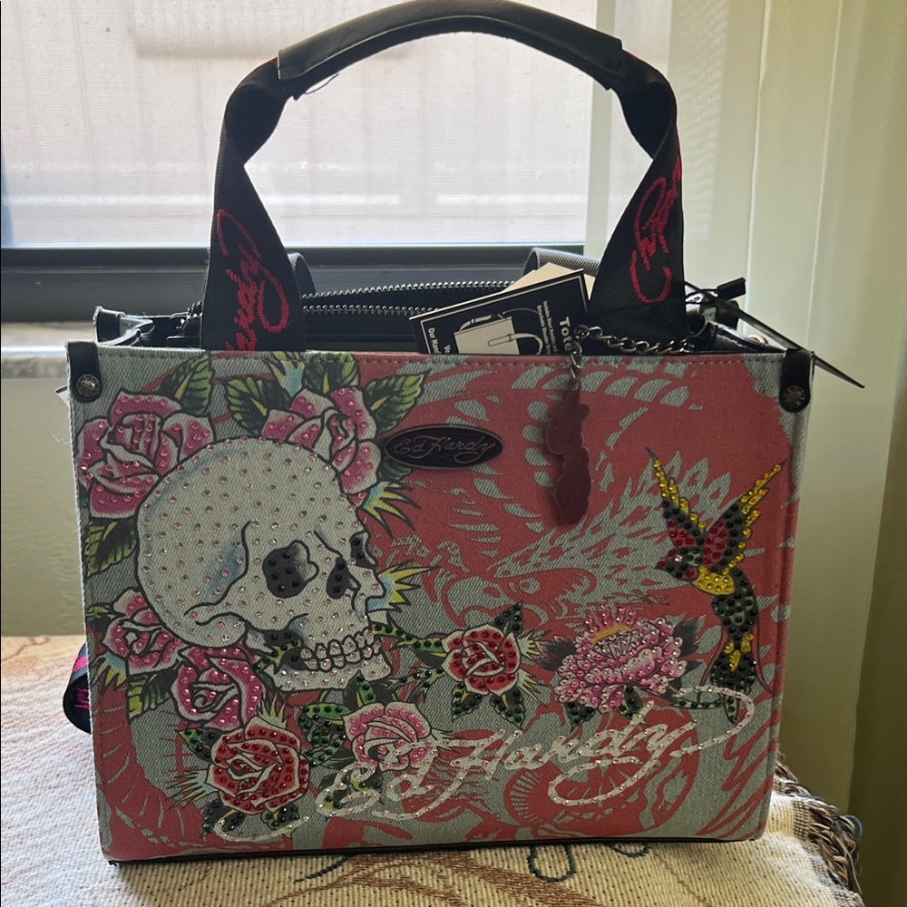 #1025+ Ed Hardy Pink and Gray Skull Tote Bag & Wallet - Picture 7 of 13
